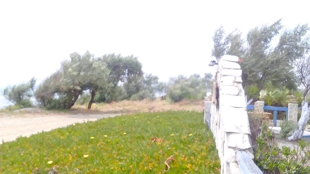 Beach Lichna Likhna Bagian luar foto